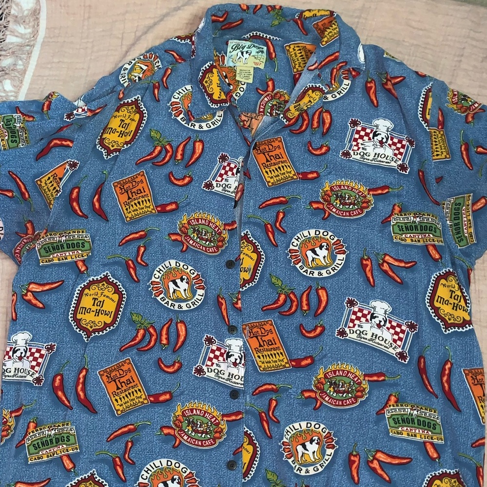 Button down T